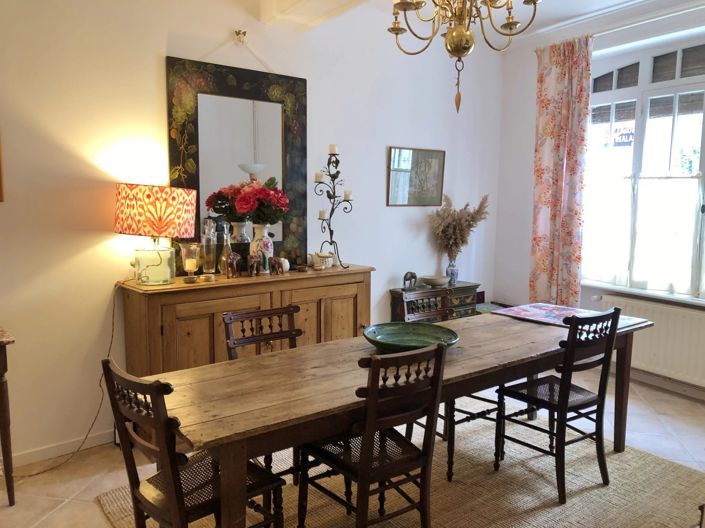 Image No.5-6 Bed House for sale