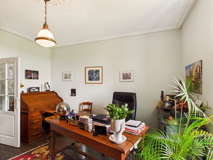 Image No.7-6 Bed House for sale