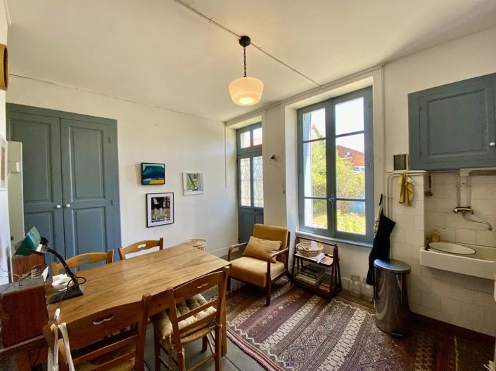 Image No.4-2 Bed House for sale