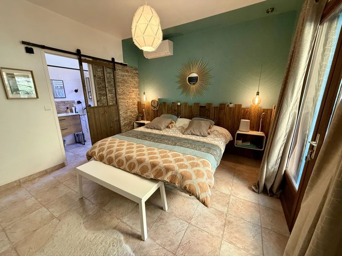 Image No.4-4 Bed House for sale