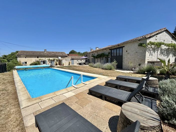Image No.1-5 Bed Village House for sale