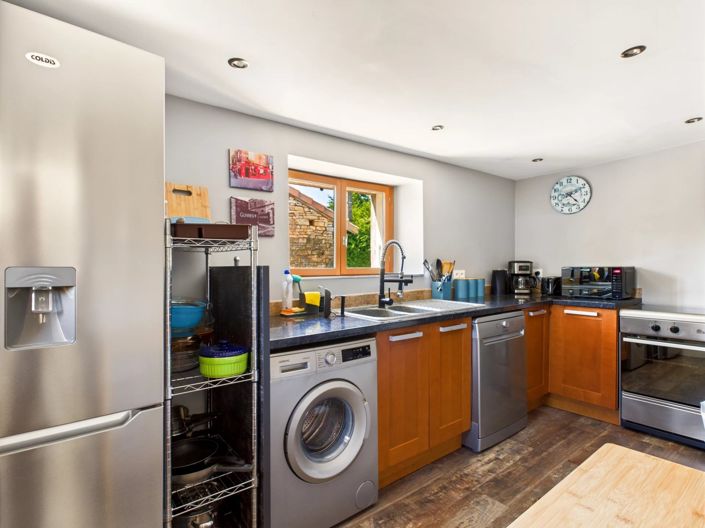 Image No.10-5 Bed Village House for sale