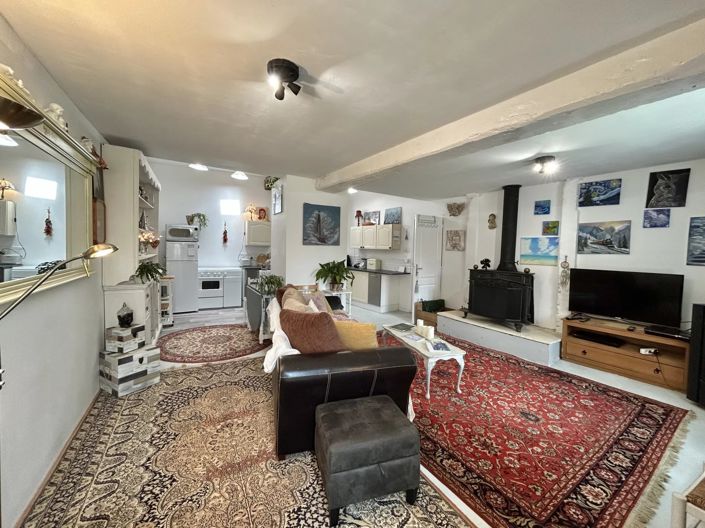 Image No.8-5 Bed Village House for sale