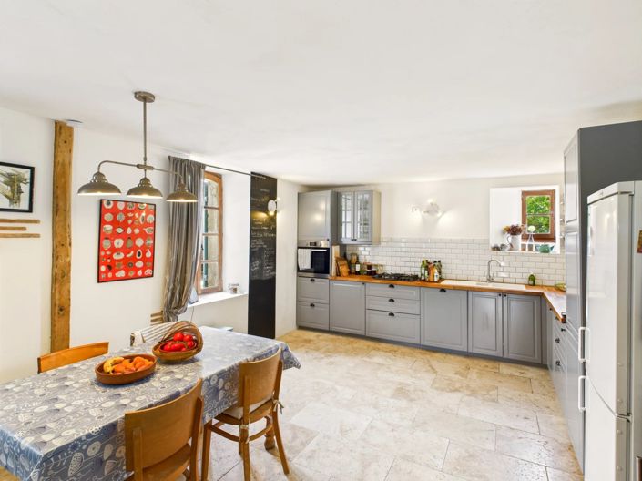 Image No.4-5 Bed Farmhouse for sale