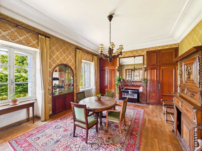 Image No.4-7 Bed House for sale