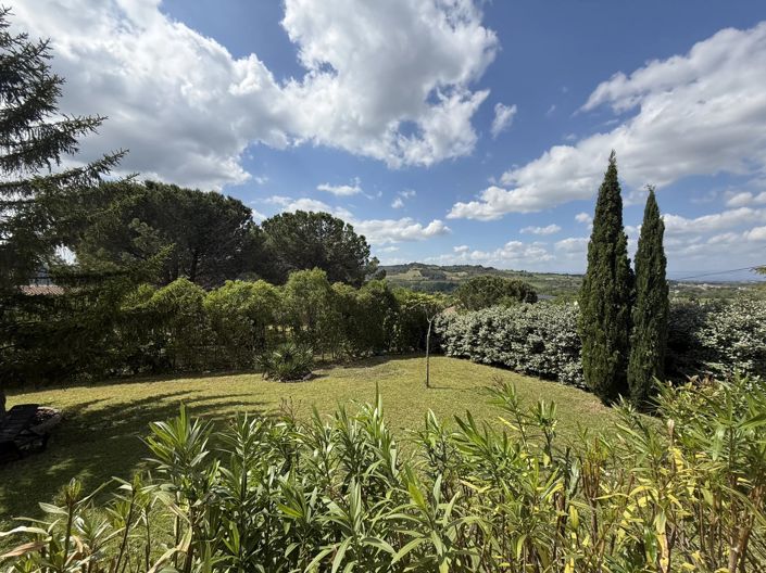 Image No.2-3 Bed House for sale