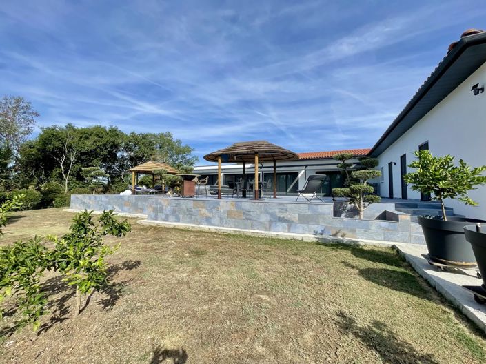 Image No.15-4 Bed House for sale