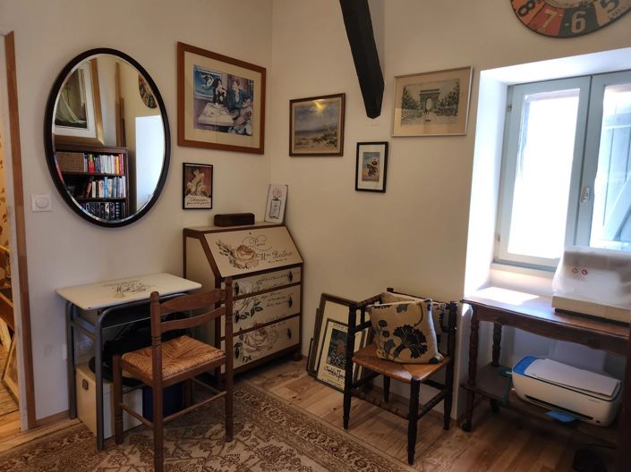 Image No.11-3 Bed House for sale