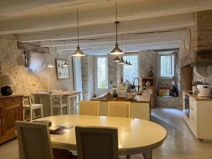 Image No.12-4 Bed House for sale