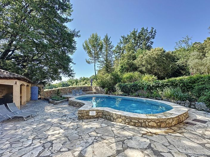 Image No.6-6 Bed House for sale