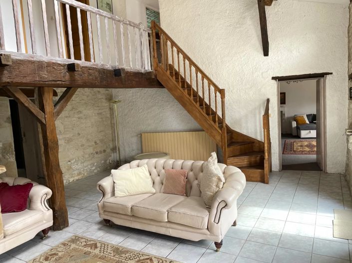 Image No.14-4 Bed House for sale