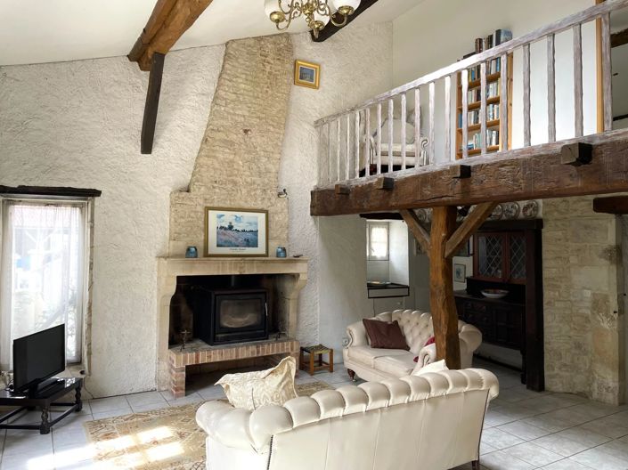 Image No.3-4 Bed House for sale