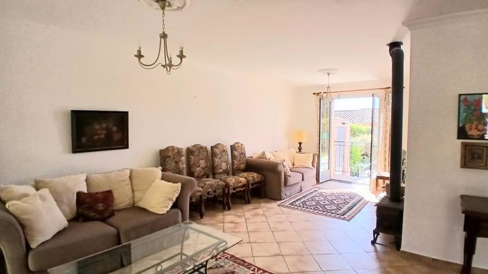 Image No.10-4 Bed House for sale