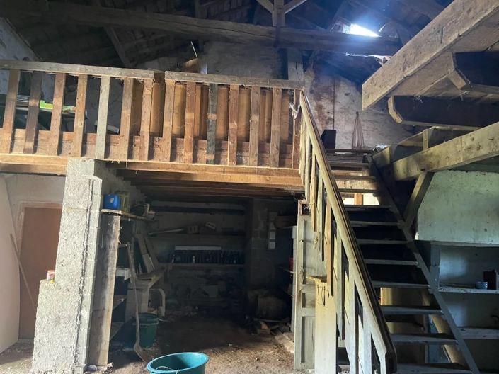 Image No.10-3 Bed House for sale