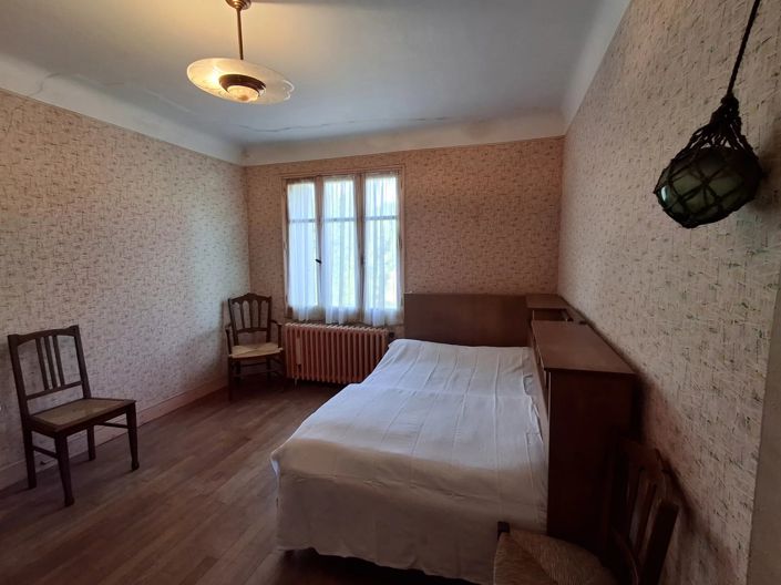 Image No.15-3 Bed House for sale