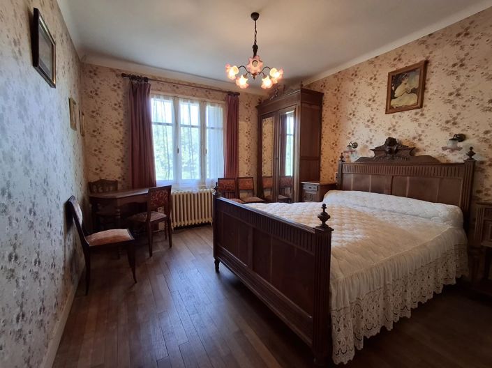 Image No.7-3 Bed House for sale