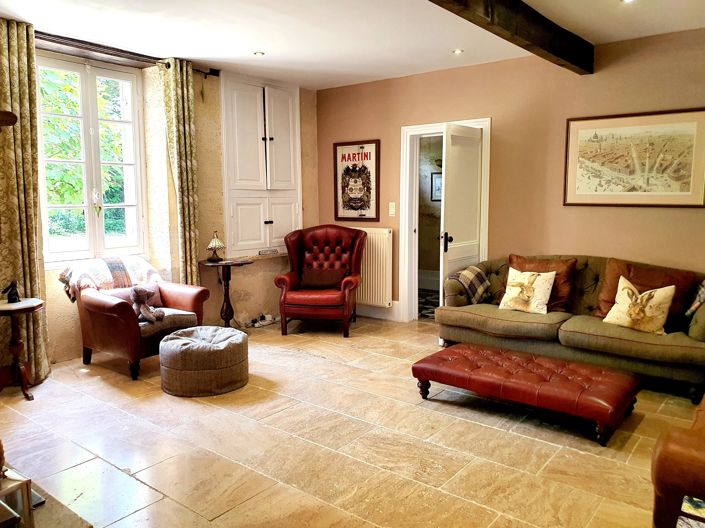 Image No.5-7 Bed House for sale