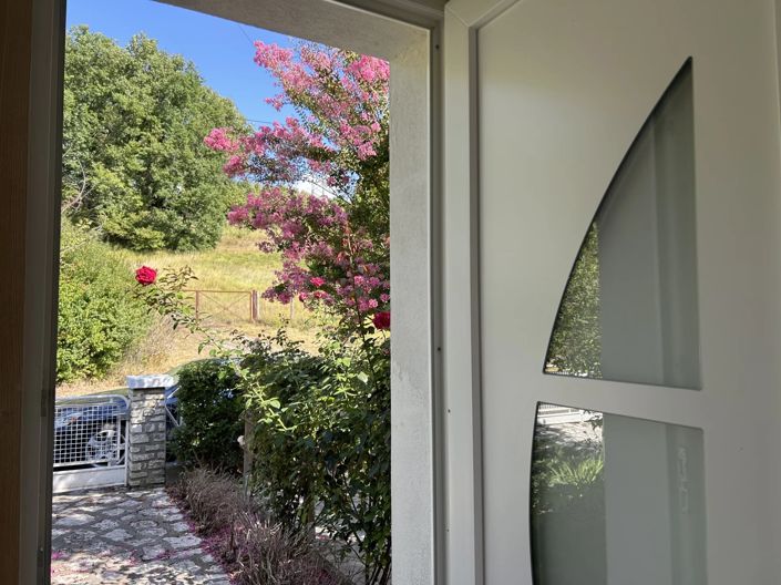 Image No.5-2 Bed Village House for sale