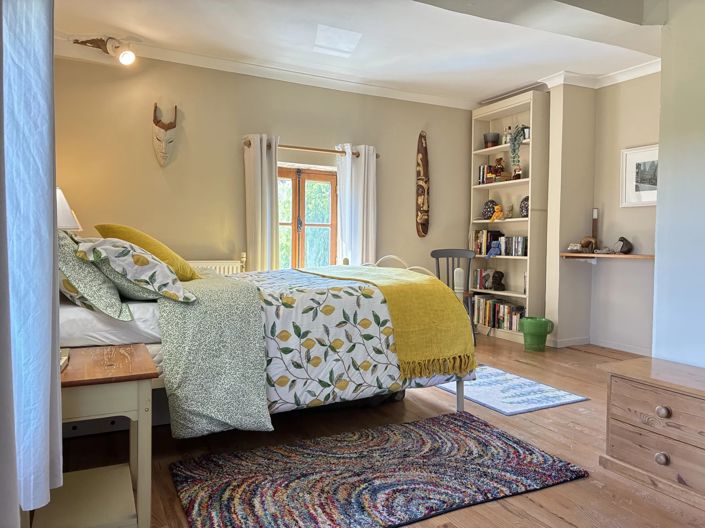 Image No.10-3 Bed Village House for sale