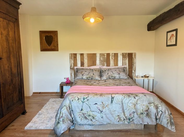 Image No.13-3 Bed Village House for sale