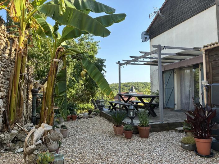 Image No.15-3 Bed Village House for sale