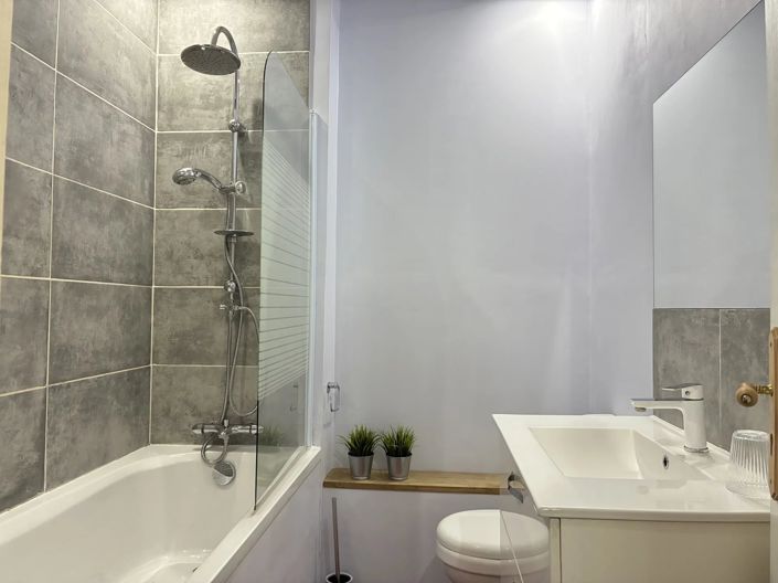 Image No.9-3 Bed Village House for sale