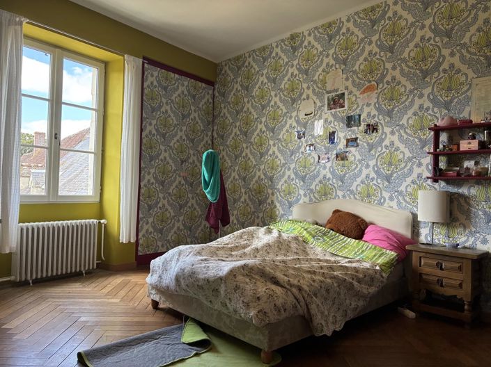 Image No.10-7 Bed House for sale