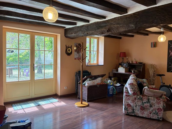 Image No.11-7 Bed House for sale