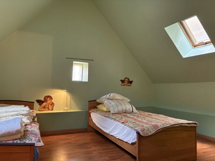 Image No.14-7 Bed House for sale