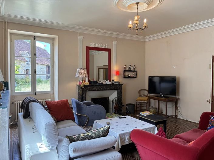 Image No.5-7 Bed House for sale