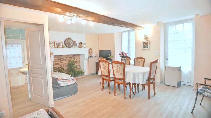 Image No.6-3 Bed House for sale