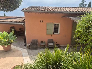 bfc543df50a334ea956d60fb5145e34e69273574d5160