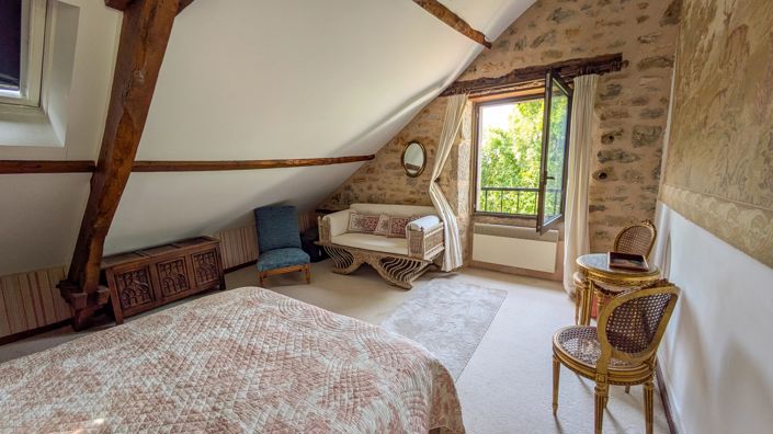 Image No.13-6 Bed House for sale