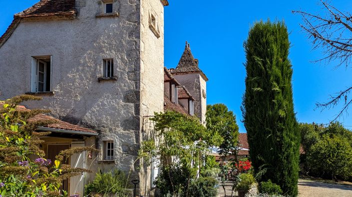 Image No.7-6 Bed House for sale