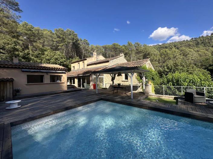 Image No.3-6 Bed House for sale