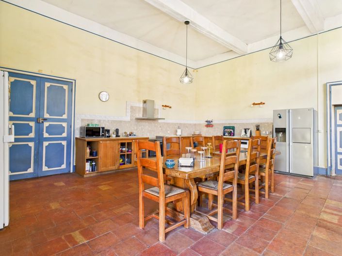 Image No.8-11 Bed House for sale