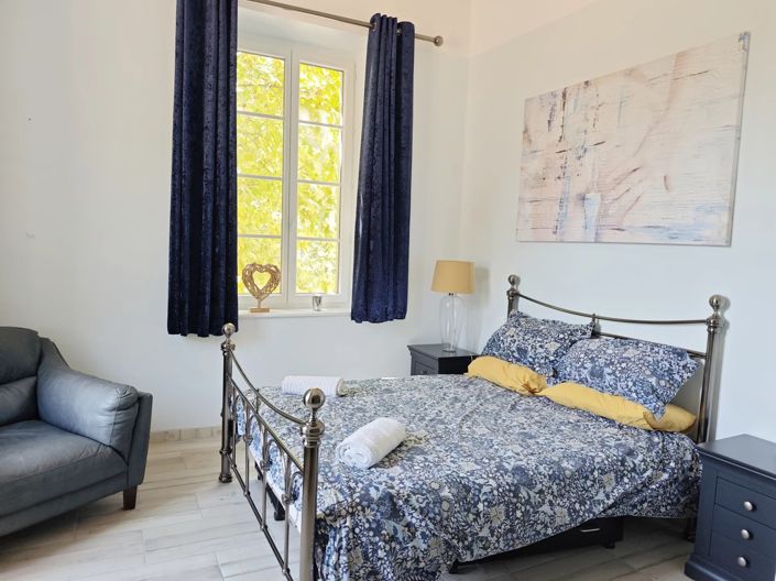 Image No.13-5 Bed House for sale