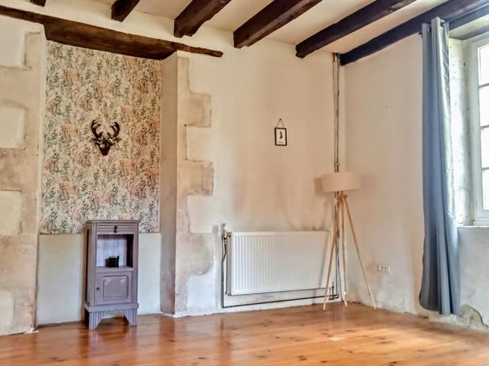 Image No.9-3 Bed Farmhouse for sale