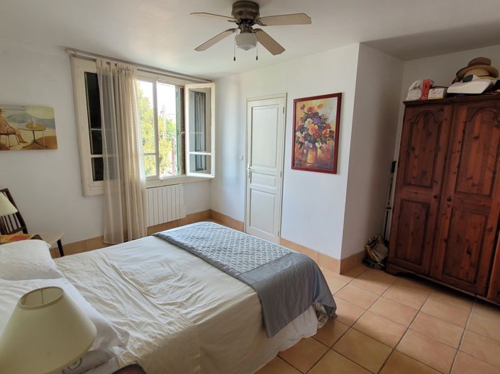 Image No.11-3 Bed House for sale