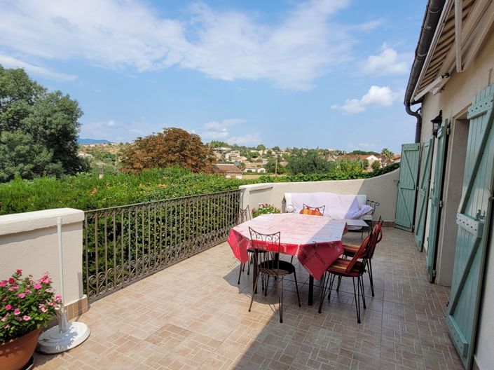 Image No.5-3 Bed House for sale