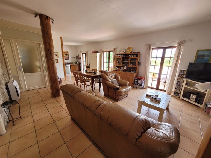 Image No.7-3 Bed House for sale