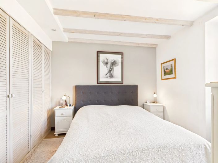 Image No.8-3 Bed House for sale