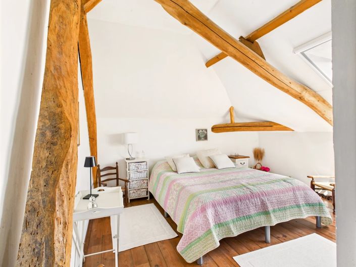 Image No.9-3 Bed House for sale