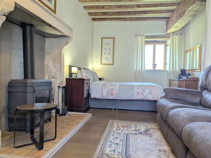 Image No.11-4 Bed Village House for sale