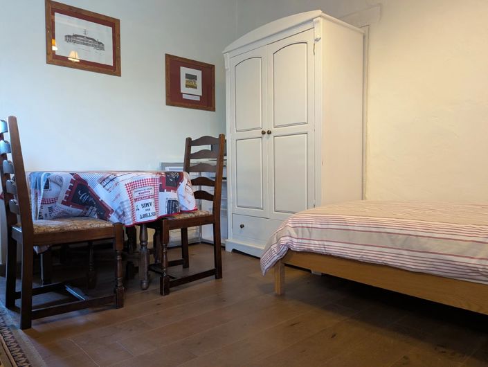 Image No.12-4 Bed Village House for sale