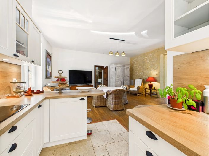 Image No.3-4 Bed House for sale