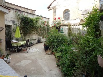 88386e827bc30c7c1d4081a4677c445a60da0c9244640