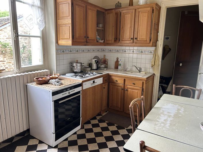 Image No.5-6 Bed House for sale