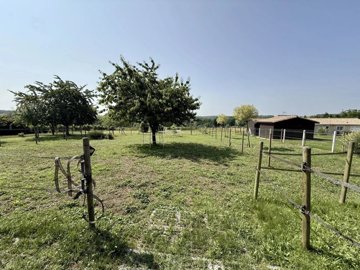 8d6ee36d0a39a615df3952a1b2042e5090babbe80a403