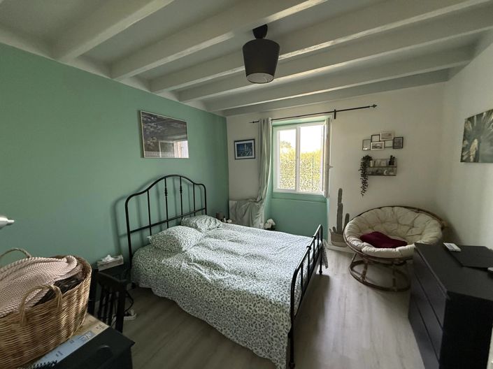 Image No.8-3 Bed House for sale